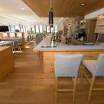 Lipeter & Bergheimat 3*