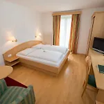 מלון Lipeter & Bergheimat וויסנסי