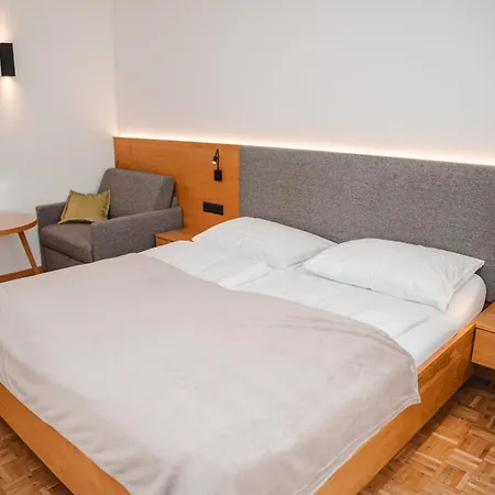 Lipeter & Bergheimat 3*