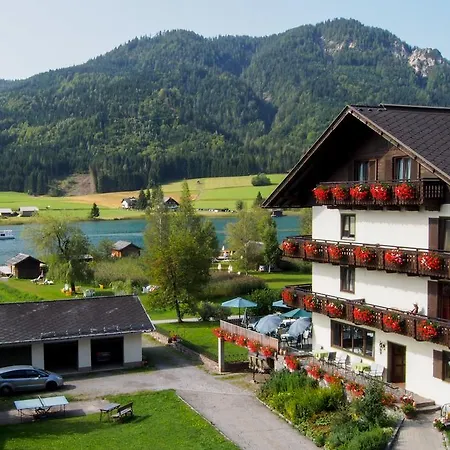 ホテル Lipeter & Bergheimat ヴァイセンゼー