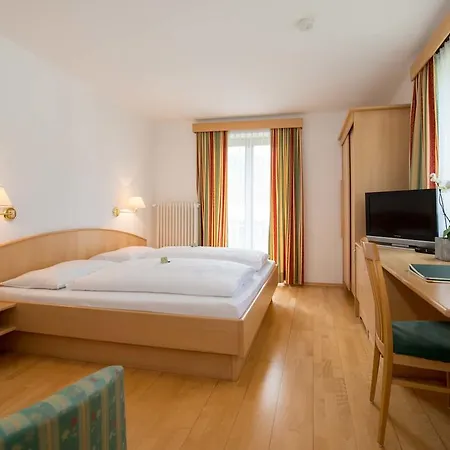 Lipeter & Bergheimat 3* ヴァイセンゼー