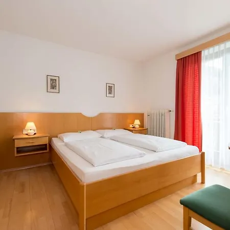 Hotell Lipeter & Bergheimat 3*