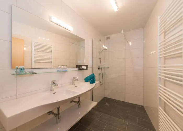 Lipeter & Bergheimat Hotel 3*