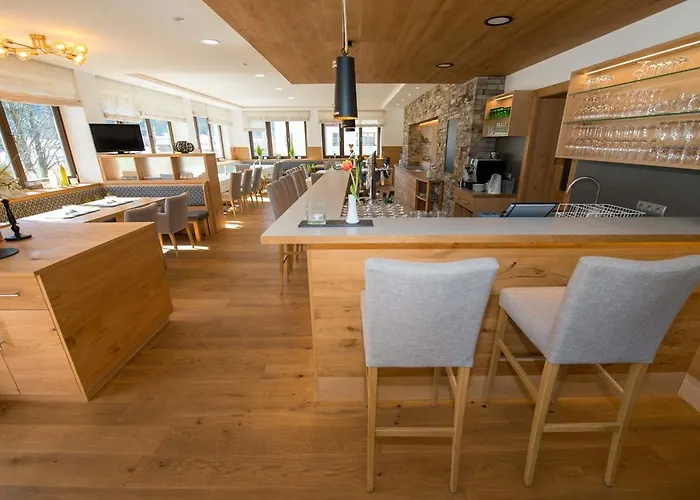 Lipeter & Bergheimat 3*